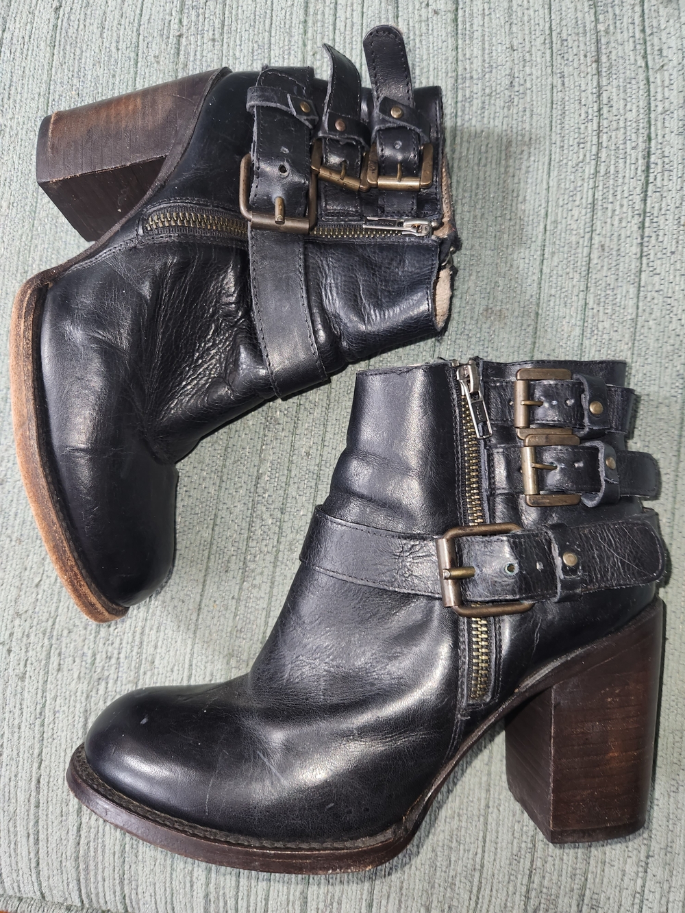 🍉Freebird Buckled Ankle Boots